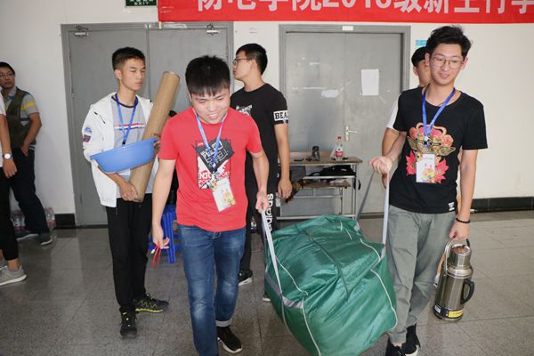 志愿者 陈硕.jpg